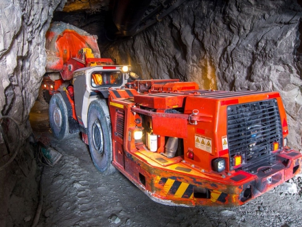 Guía técnica de seguridad para transporte en minas subterráneas