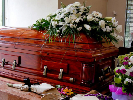 Guía práctica salud psicosocial para trabajadores de servicios funerarios