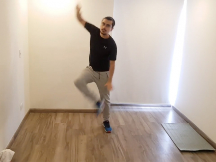 Muévete y contágiate de prevención, “glúteos, pierna, abdómen”