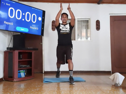 Muévete y contágiate de prevención, “técnica de movimientos básicos”