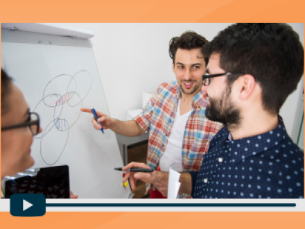 22.-PRESENTACION-CERTIFICACION-INTERNACIONAL-COMO-ENTRENADOR-LUDICO-2-PORTADA