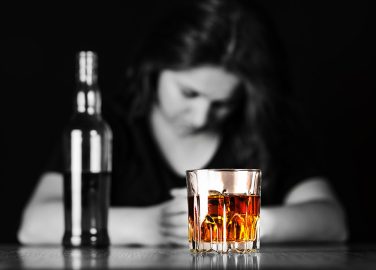 Mitos y verdades sobre el consumo de alcohol, tabaco y sustancias psicoactivas